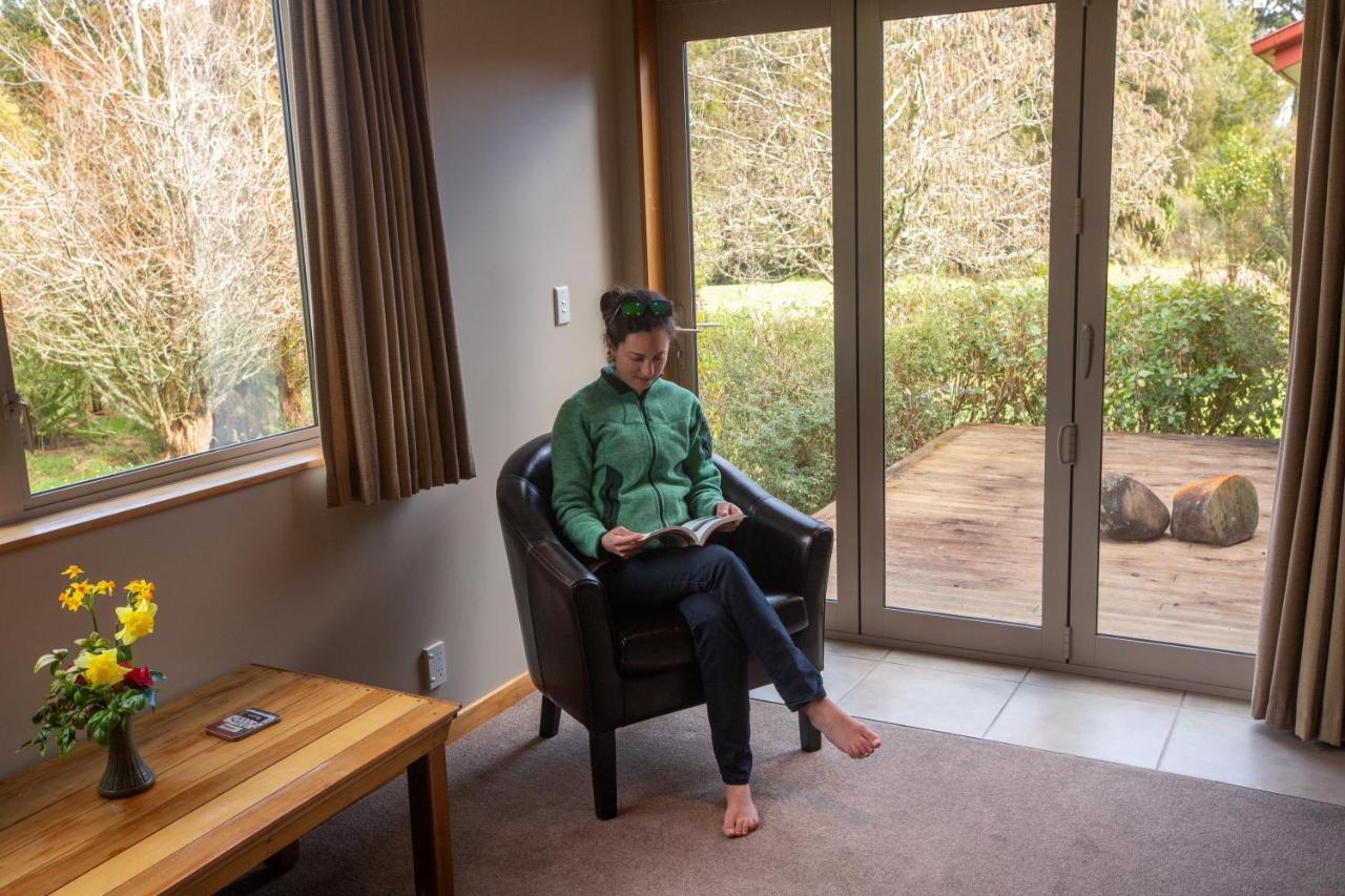 Paramata Lodge Kakapotahi Buitenkant foto
