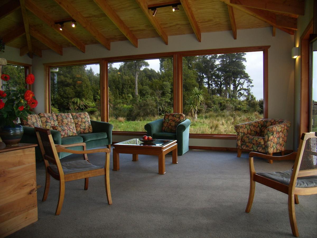 Paramata Lodge Kakapotahi Buitenkant foto